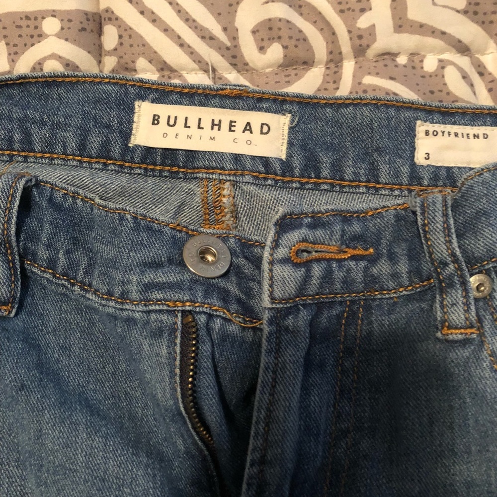 Bullhead crop boyfriend Jeans